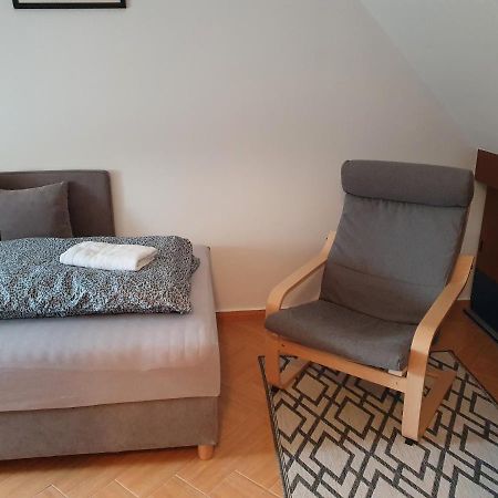 סופרון Enjoy 110Qm Apartment Im Historischen Zentrum מראה חיצוני תמונה